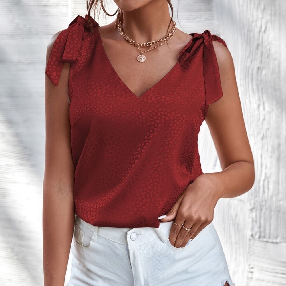 Bohemian CreamLeopard Print Satin Sleeveless Top - Picture 9 of 10